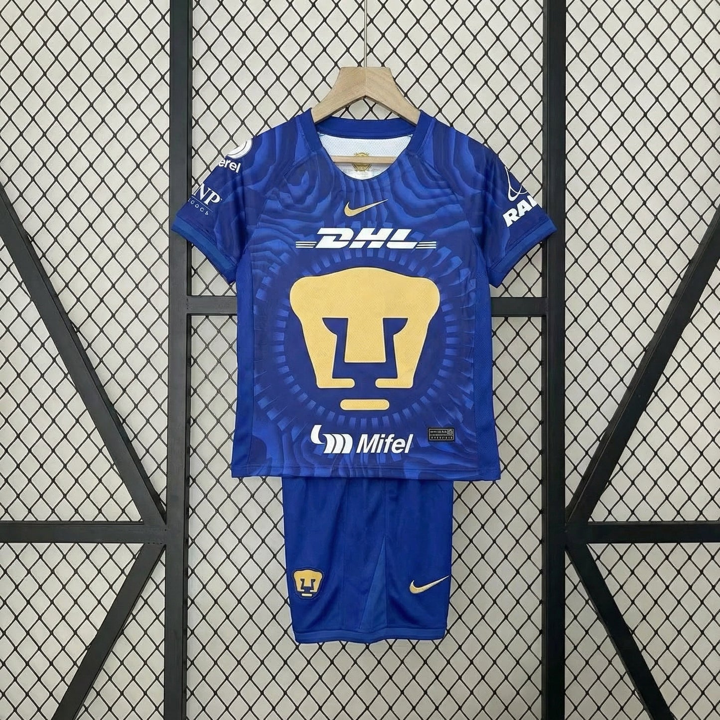 Camiseta de Visitante Pumas 2025