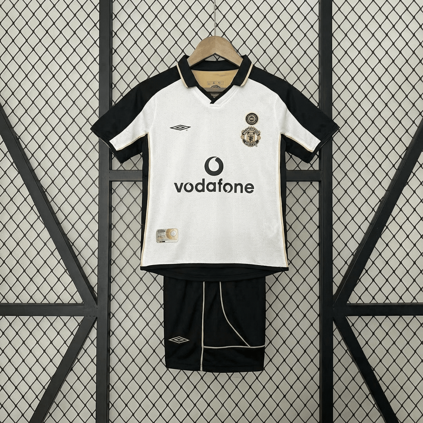 Manchester United 2001 Eeuwfeest Editie Shirt