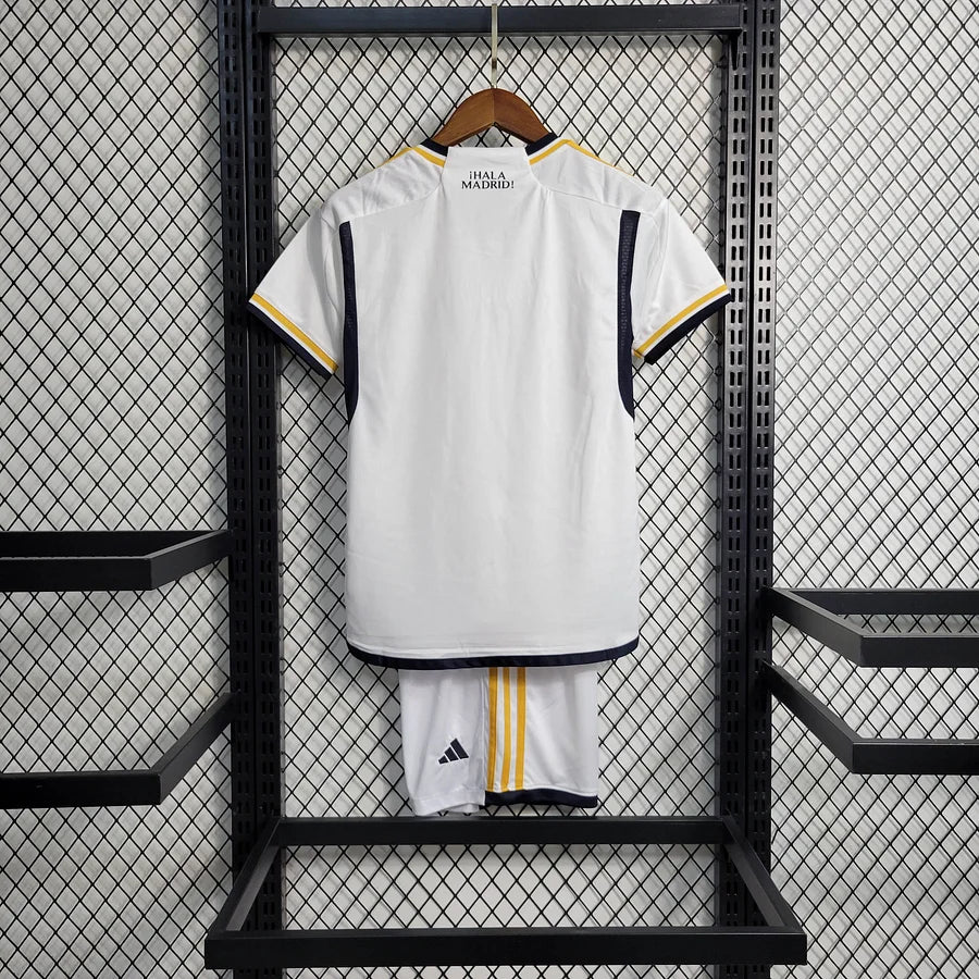 Domácí dres Realu Madrid 2023