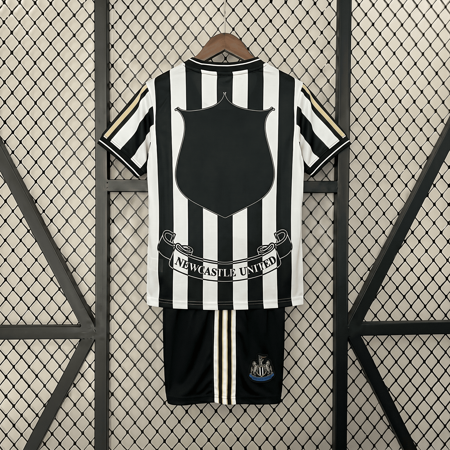 Newcastle United 1997 Thuisshirt