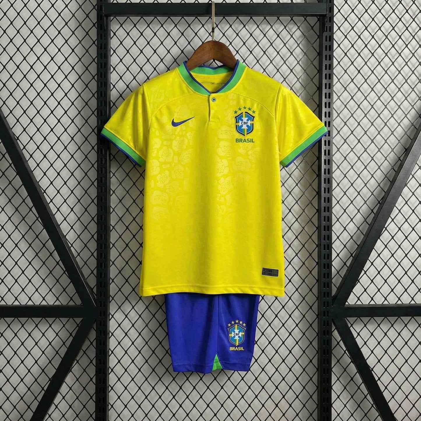Camiseta de local Brasil 2022