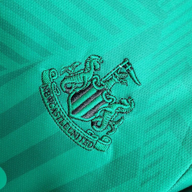 Newcastle 2023 Auswärtstrikot
