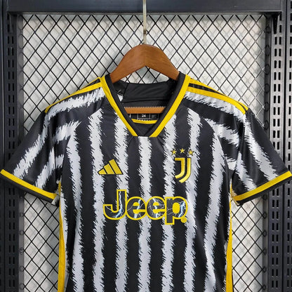 Juventus 2023 Heimshirt