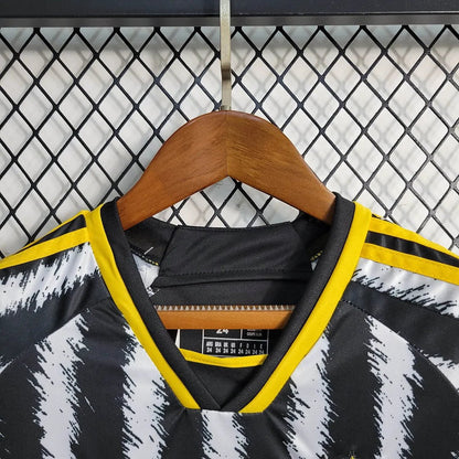 Juventus 2023 Heimshirt