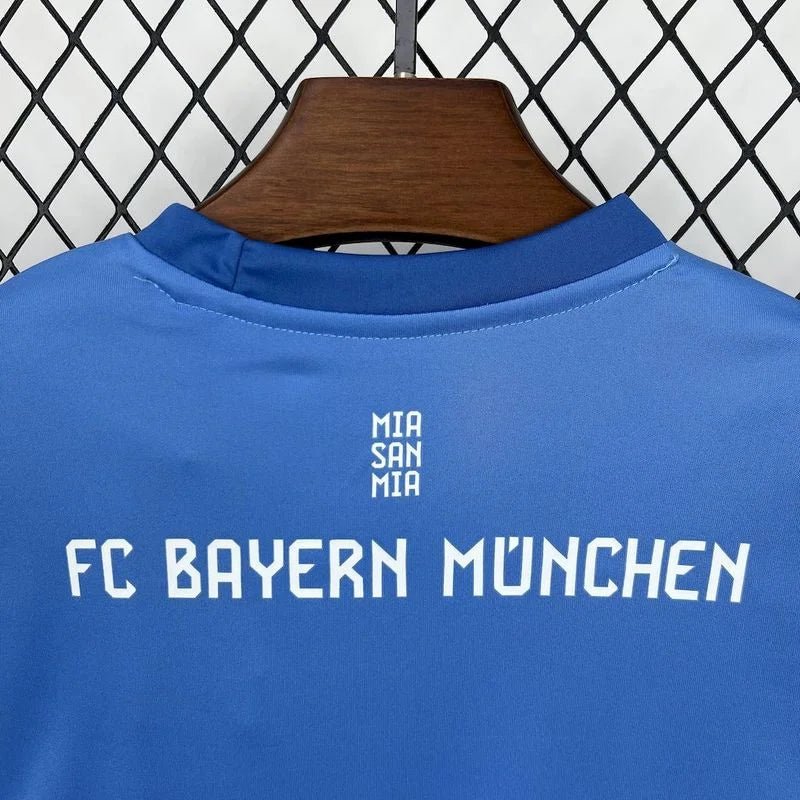 Bayern München 2025 Blaues Torwarttrikot