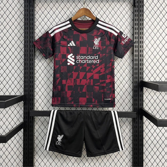 Terza maglia da trasferta del Liverpool 2026
