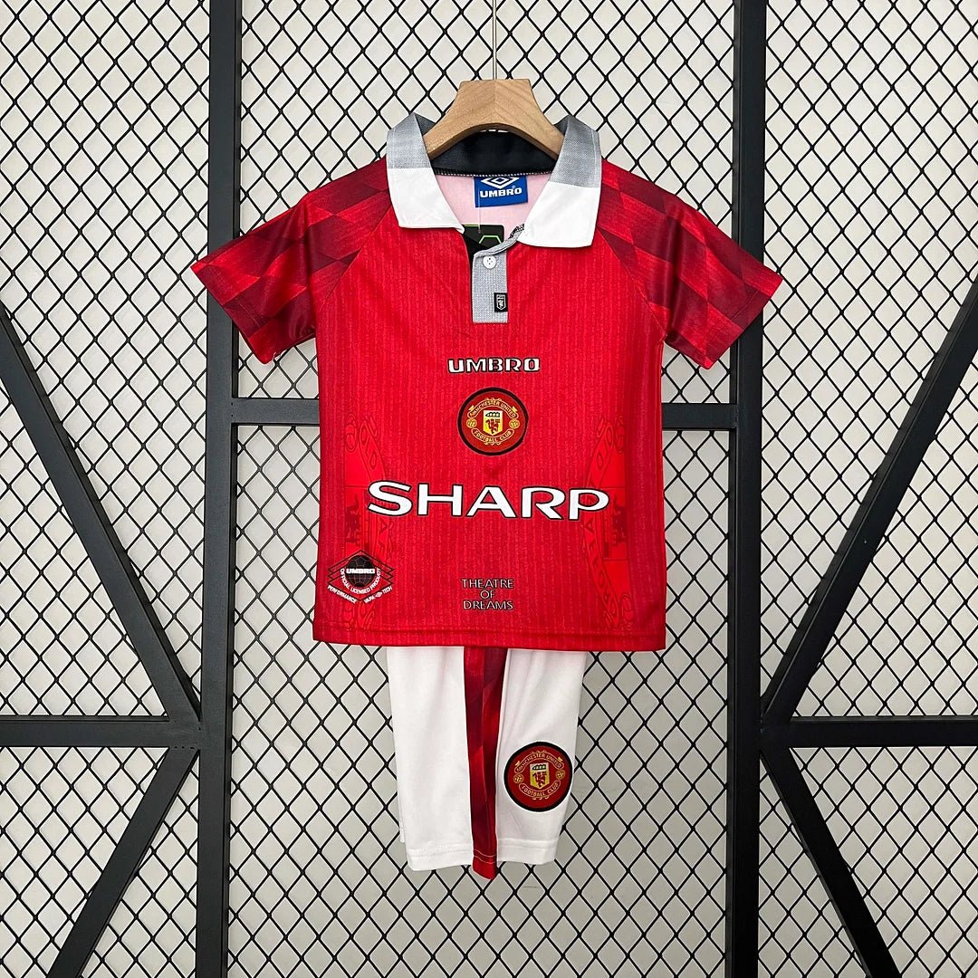 Man United 1996 Home Jersey