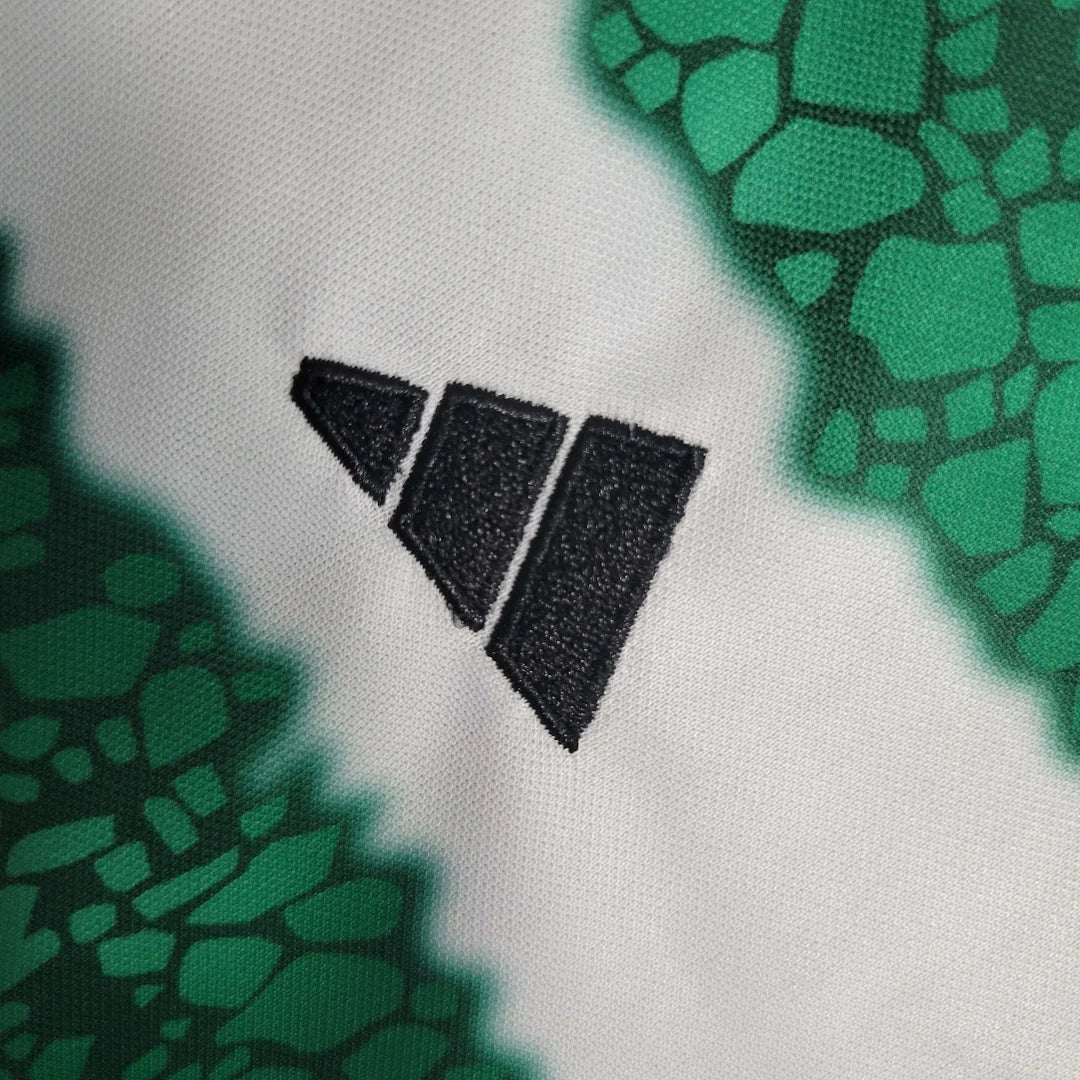 Camiseta de local Celtic 2023
