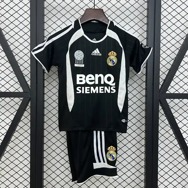 Real Madrid 2006 Away Jersey