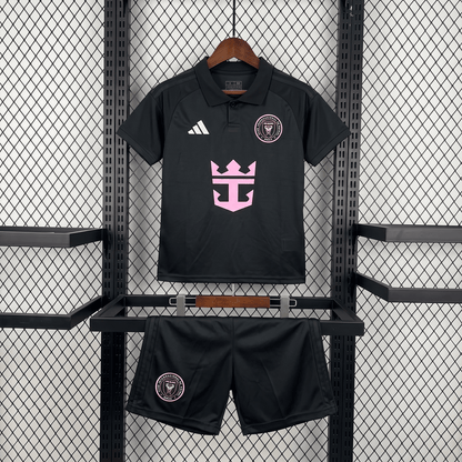 Trzeci strój wyjazdowy Inter Miami 2025
