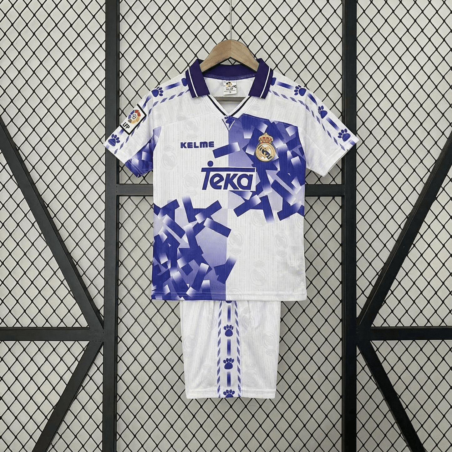 Camiseta tercera del Real Madrid 1996