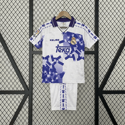 Camiseta tercera del Real Madrid 1996