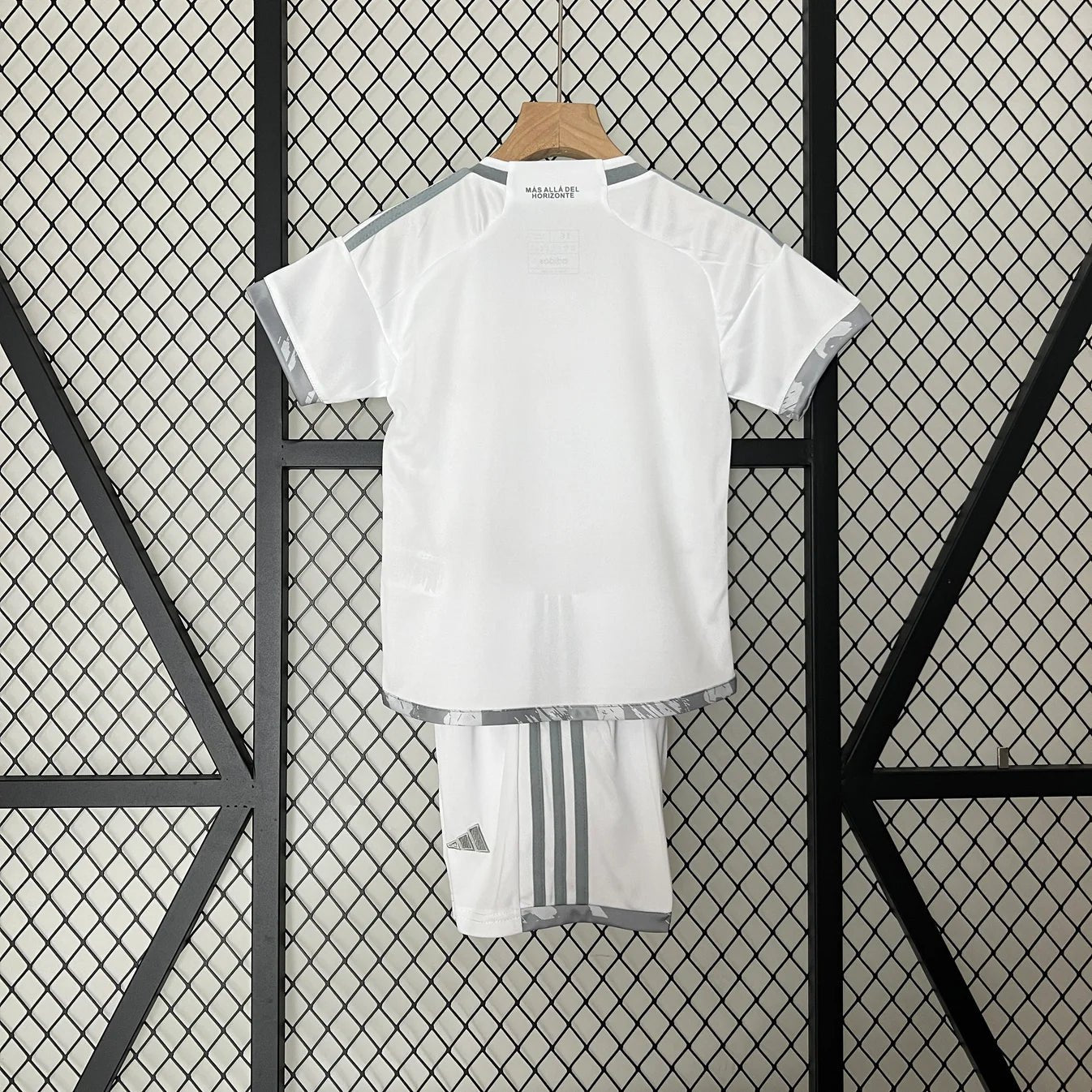 Universidad de Chile 2024 Away Jersey