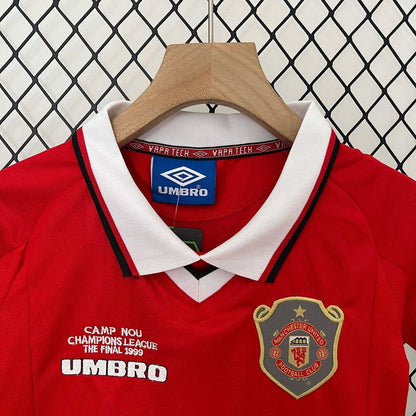 Man United 1999 Home Jersey