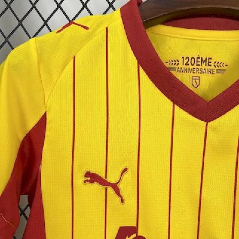 RC Lens 2025 Heimtrikot