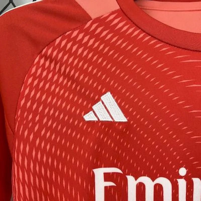 Real Madrid 2025 Goalkeeper Jersey