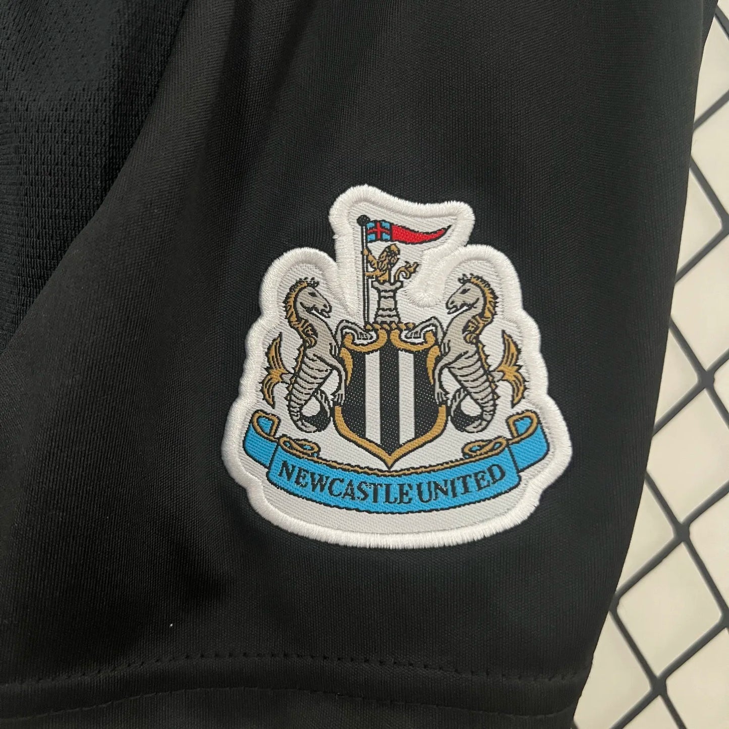 Koszulka domowa Newcastle 2025
