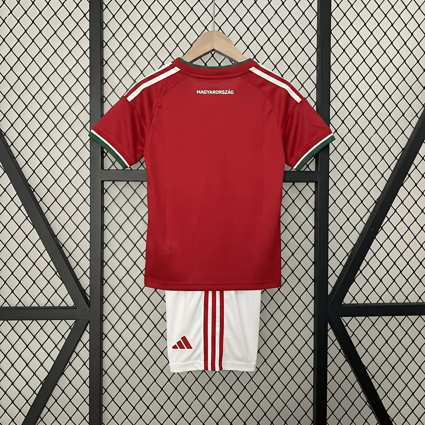 Camiseta Local Hungría 2026