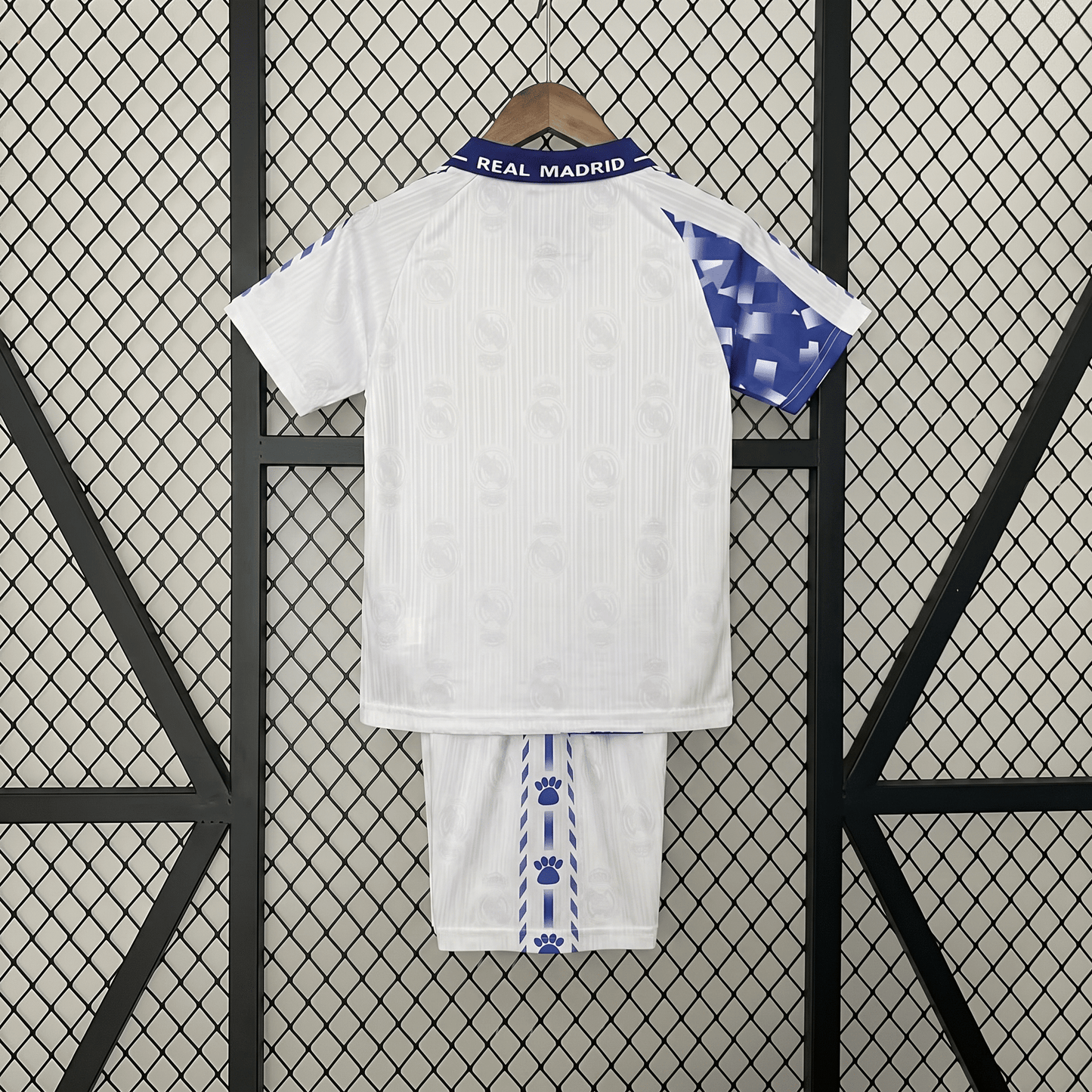 Camiseta tercera del Real Madrid 1996