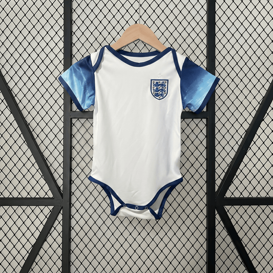 Body bébé domicile Angleterre 2024