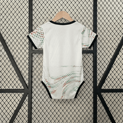 Body bébé extérieur Portugal 2025