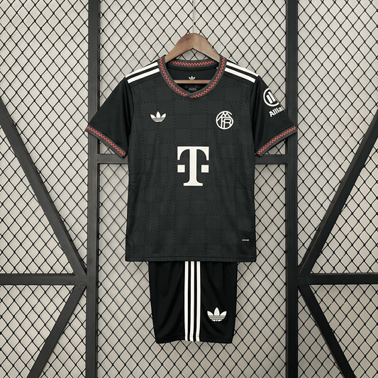 Bayern Munich 2025 Third Jersey