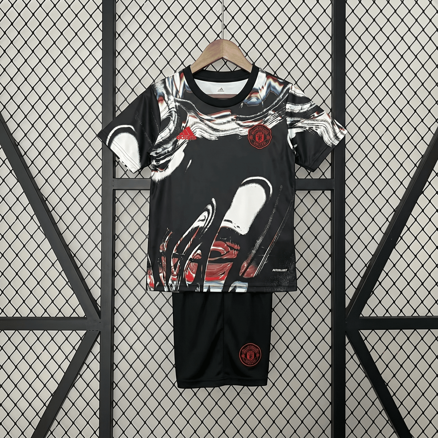 Manchester United Trikot vor dem Spiel 2025