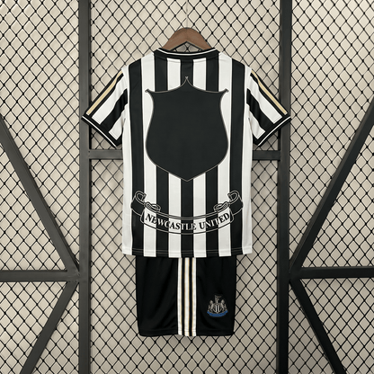 Newcastle United 1997 Thuisshirt