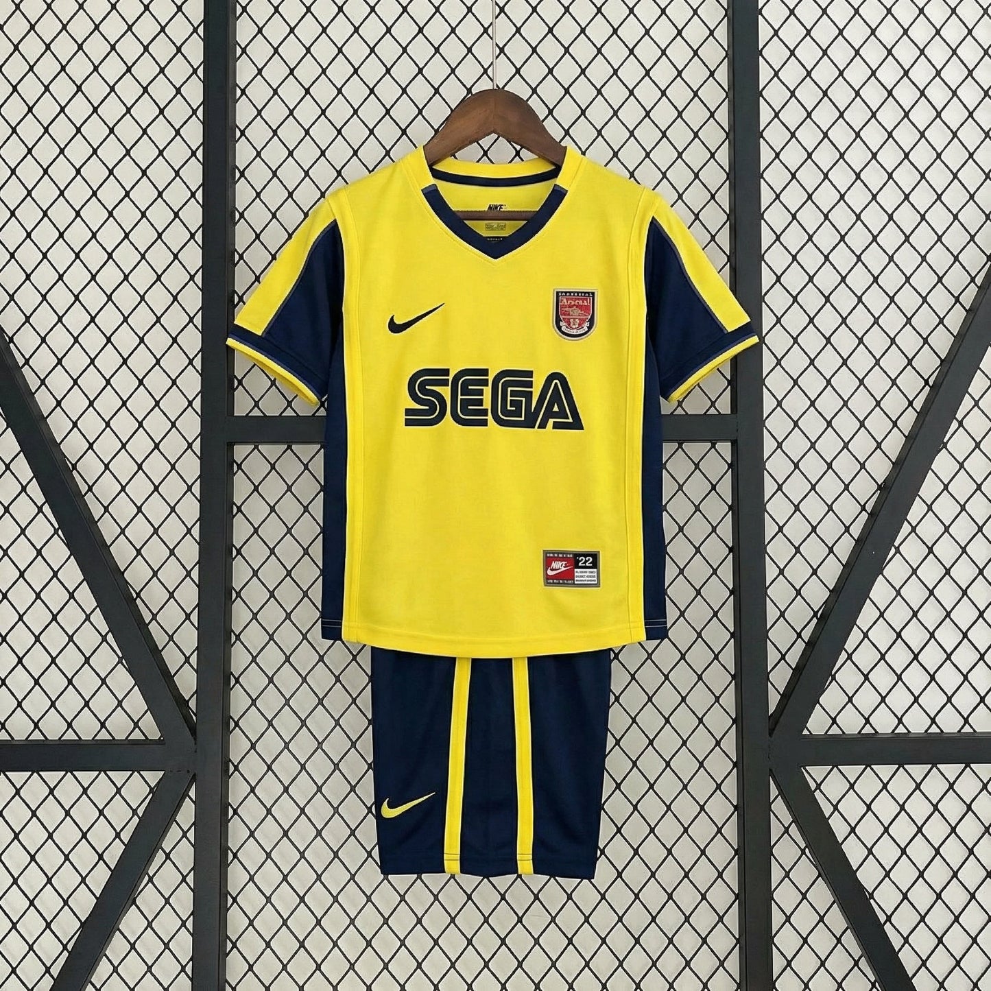Arsenal 2000-01 Away Jersey