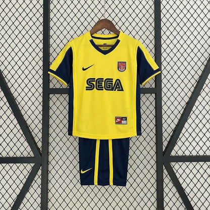 Arsenal 2000-01 Away Jersey