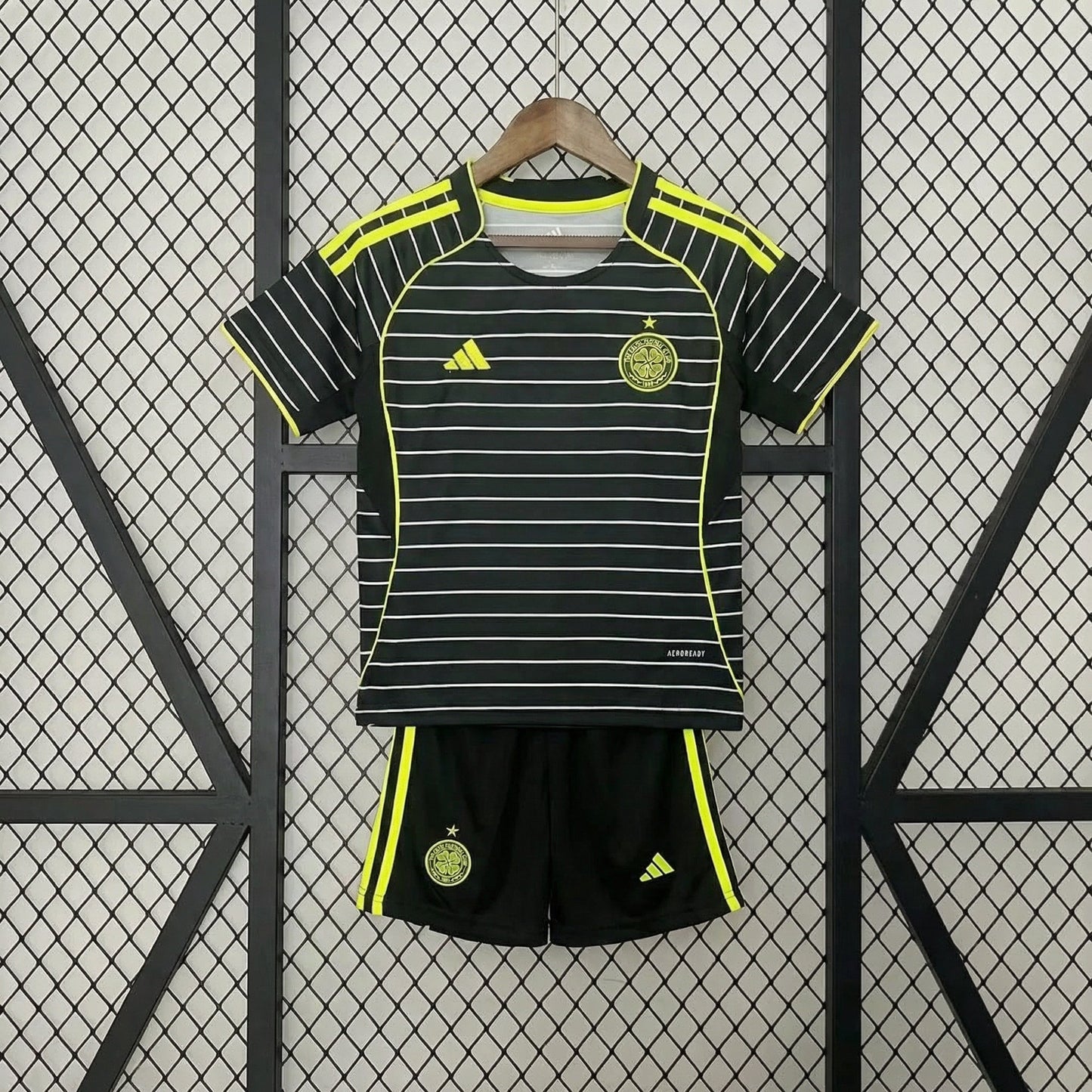 Celtic 2025 Away Jersey
