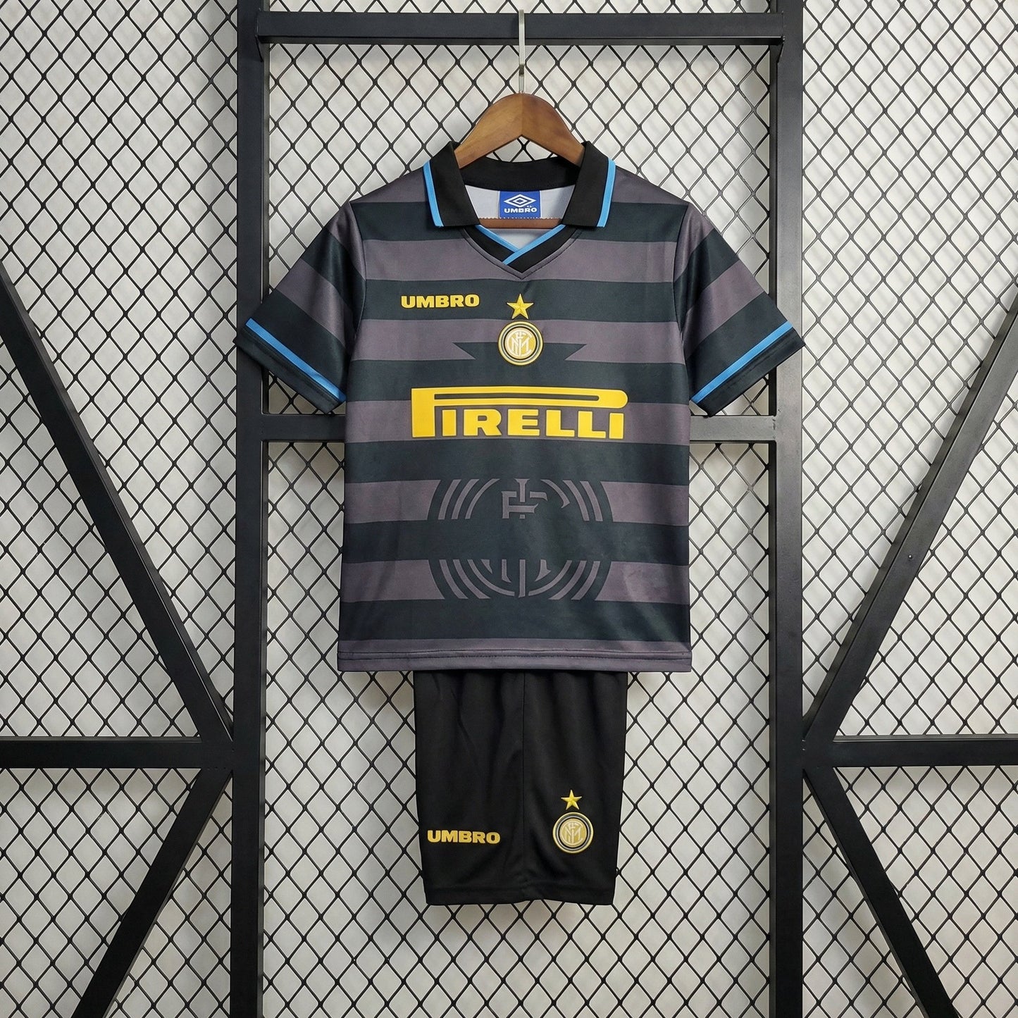 Camiseta de visitante tercera del Inter 1997
